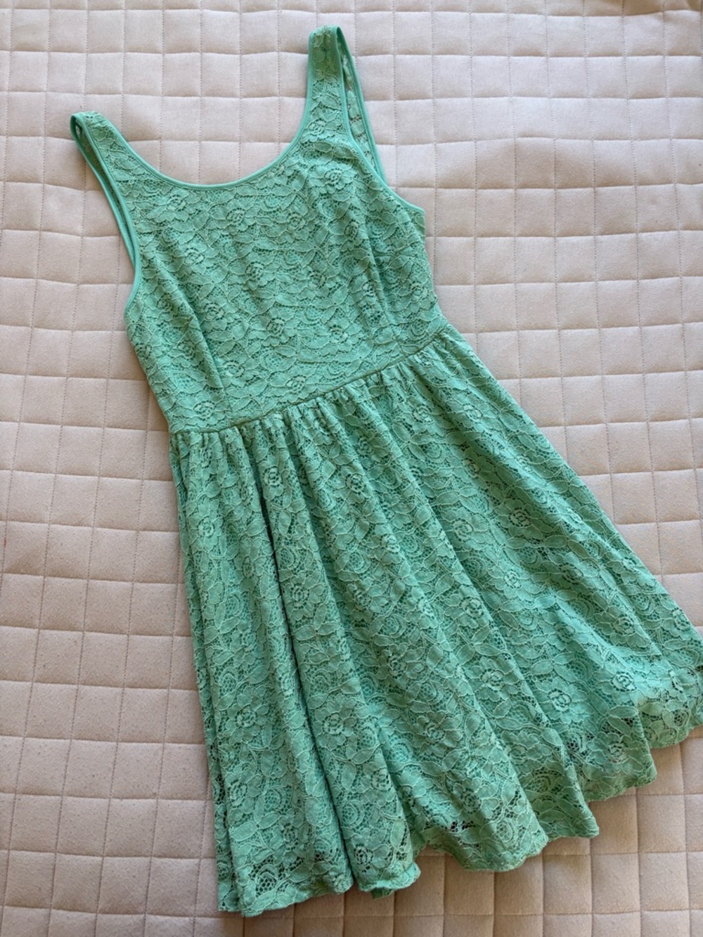 Pins & Needles Women’s Mint Green Lace Bodice Dress